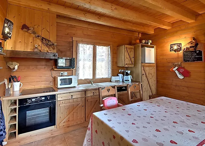 Charmilles - Vue Sur Montagne Chalet Le Menil